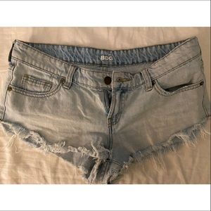 BDG low rise dolphin short